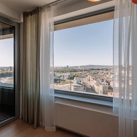 Skau Sky Park Coral By Zaha Hadid 22 Floor 1tower Panoramic View Free Parking * Pressburg