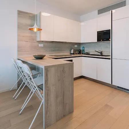 Skau Coral In Sky Park 22 Floor 1tower Panoramic View Free Parking Bratislava