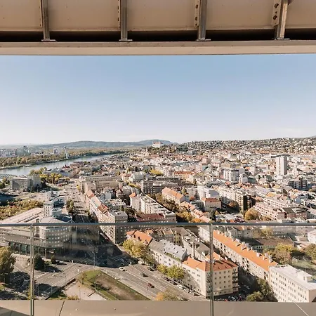 Skau Sky Park Coral By Zaha Hadid 22 Floor 1tower Panoramic View Free Parking